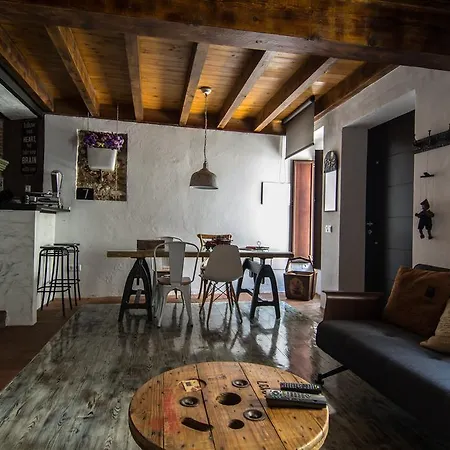 La Casita * Εστεπόνα